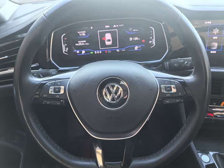Фото 8 - Volkswagen Sagitar L
