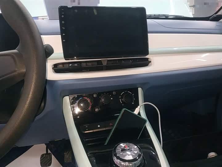 Фото 13 - Dongfeng Nammi Nano EX1