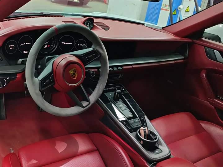 Фото 6 - Porsche 911