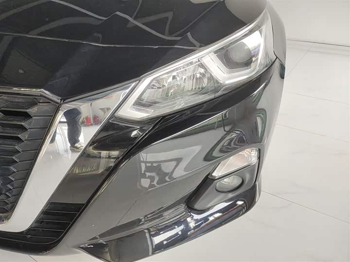 Фото 3 - Nissan Teana