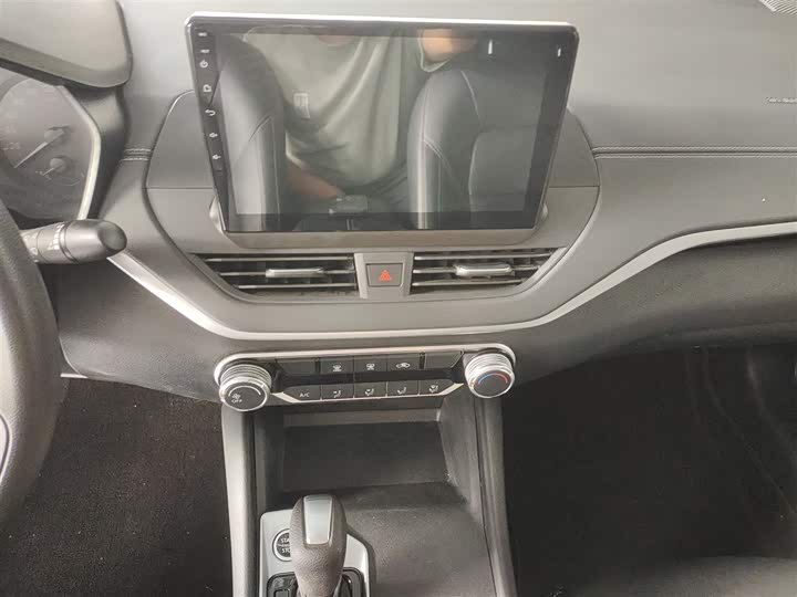 Фото 5 - Nissan Teana