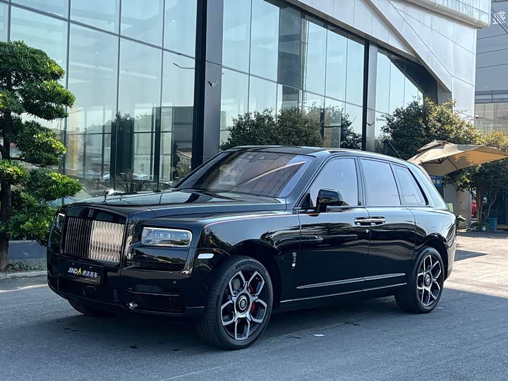 Фото 1 - Rolls-Royce Cullinan