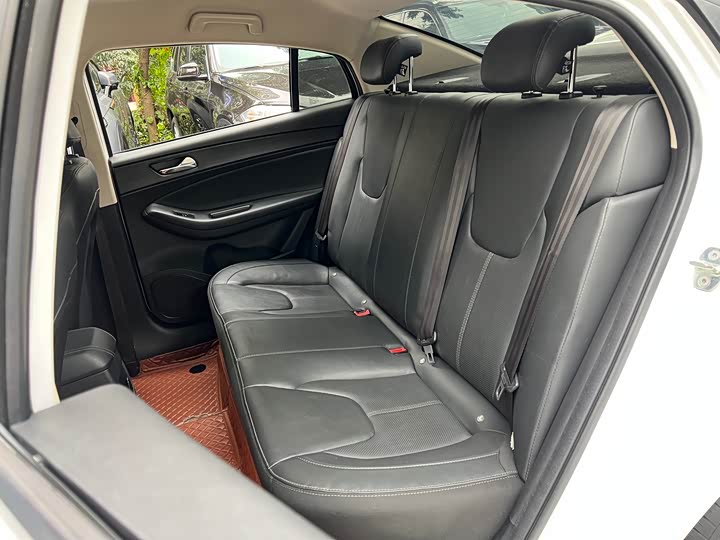 Фото 12 - Chery Arrizo 5