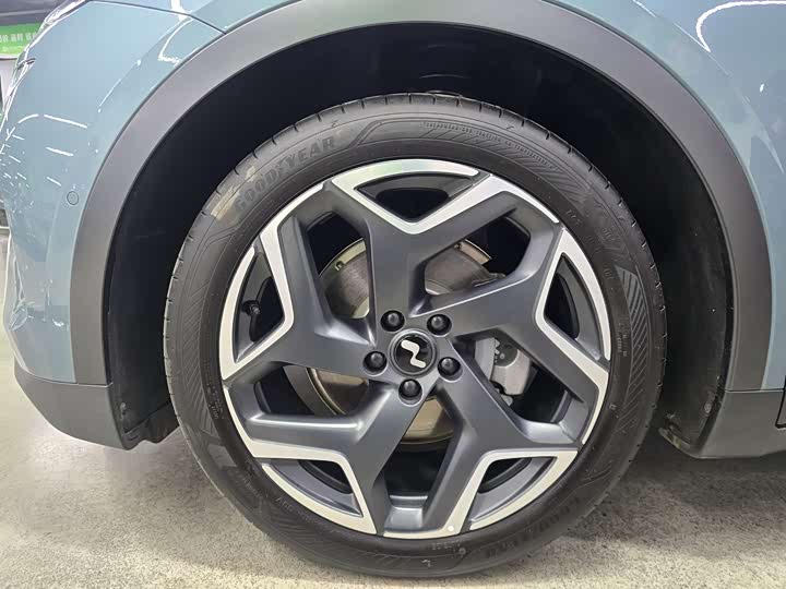 Фото 14 - Nio Onvo L60