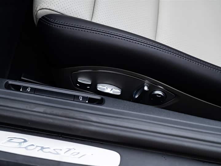 Фото 16 - Porsche 718