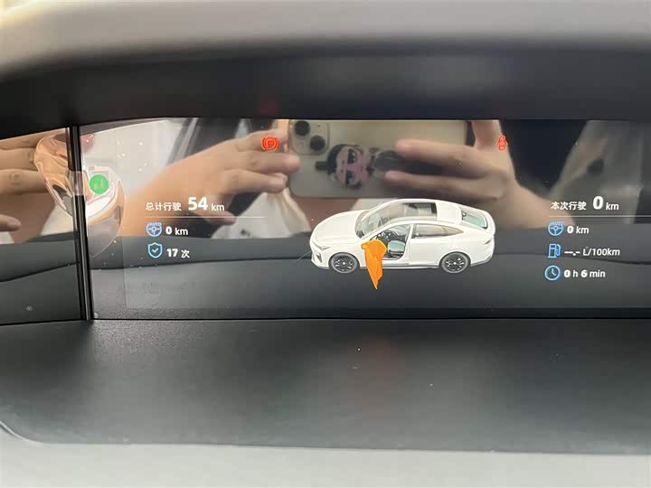 Фото 8 - Changan UNI-V