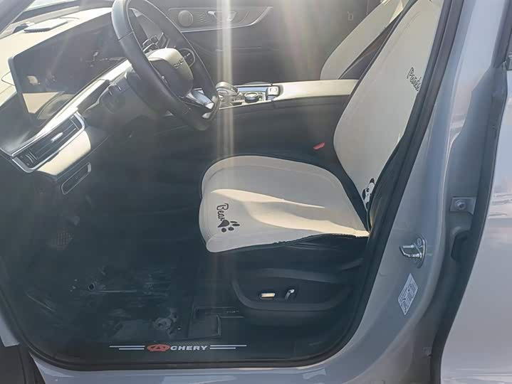 Фото 9 - Chery Tiggo 8 Pro