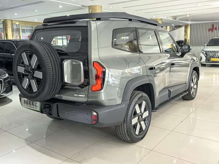 Фото 11 - Changan Deepal G318