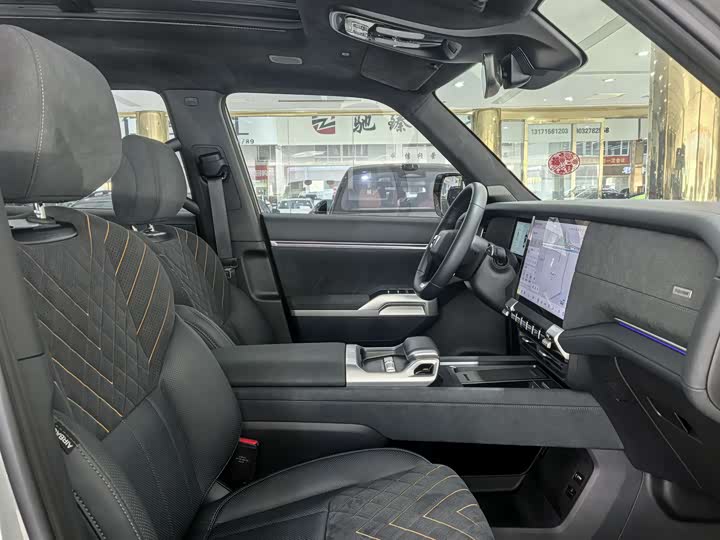 Фото 14 - Changan Deepal G318