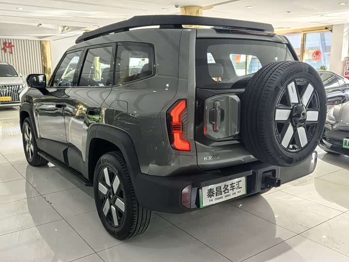 Фото 9 - Changan Deepal G318