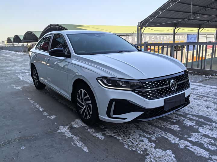 Фото 2 - Volkswagen Lavida