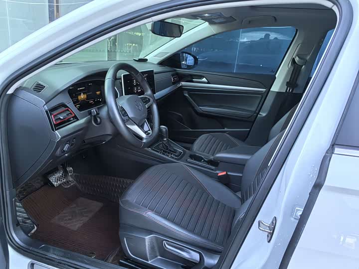 Фото 6 - Volkswagen Lavida