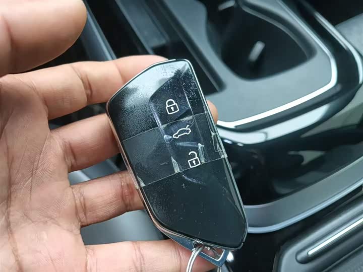 Фото 15 - Volkswagen ID.4 Crozz