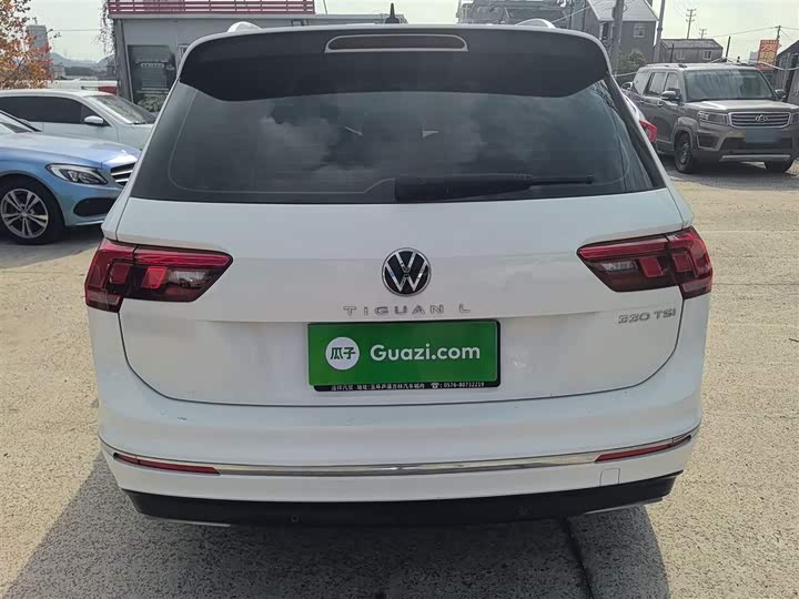 Фото 6 - Volkswagen Tiguan L Pro