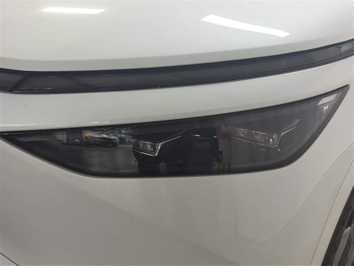 Фото 20 - XPeng X9