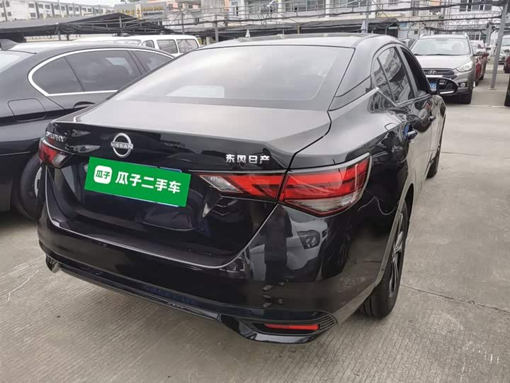 Фото 7 - Nissan Sylphy