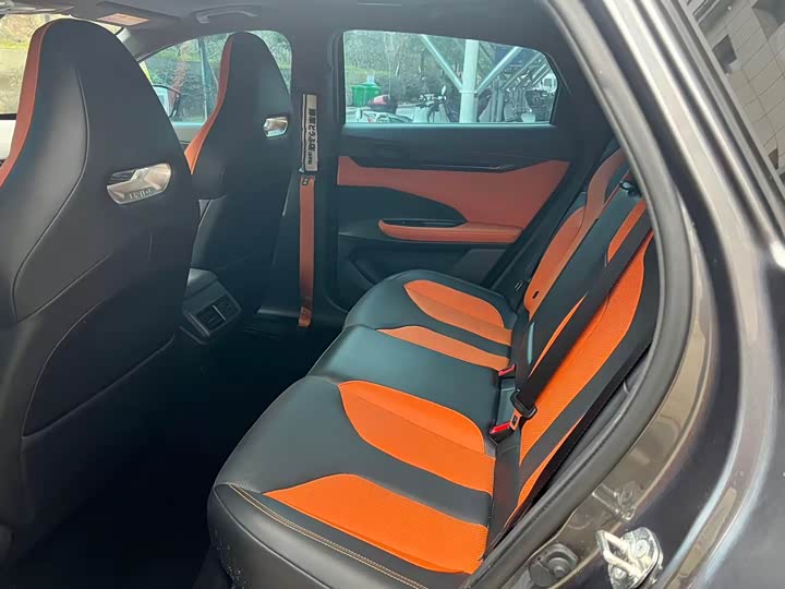 Фото 11 - Changan UNI-V