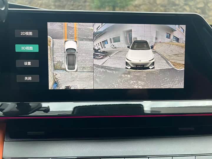 Фото 13 - Changan UNI-V