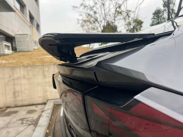 Фото 8 - Changan UNI-V