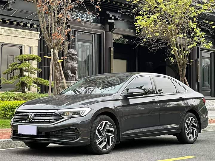 Фото 2 - Volkswagen Sagitar L