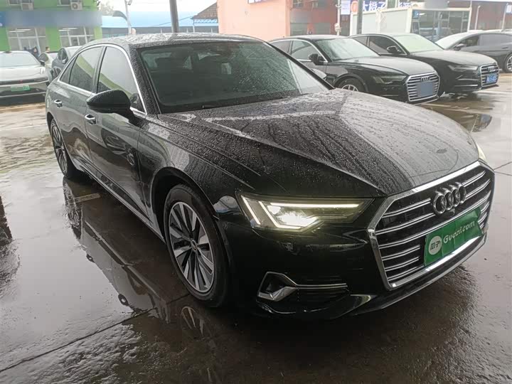 Фото 4 - Audi A6L