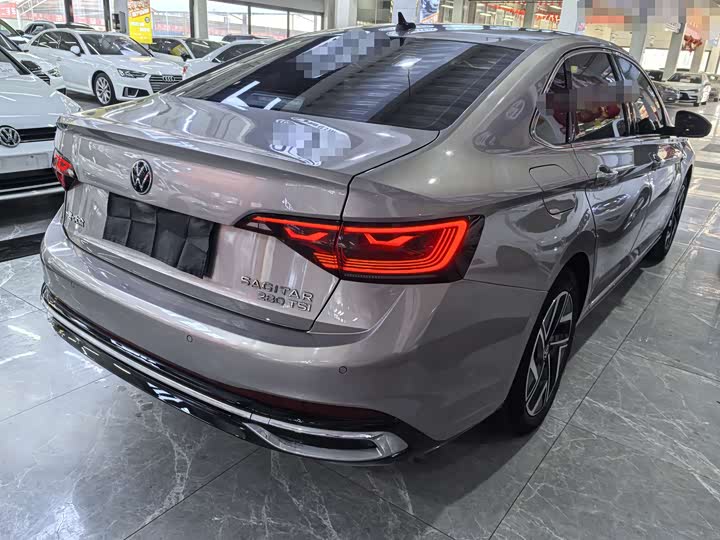 Фото 6 - Volkswagen Sagitar L