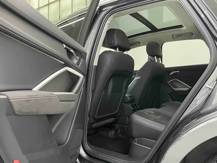 Фото 19 - Audi Q3