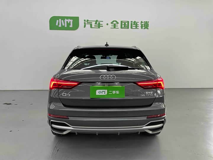 Фото 4 - Audi Q3