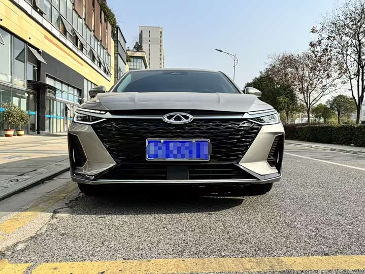 Фото 2 - Chery Arrizo 8