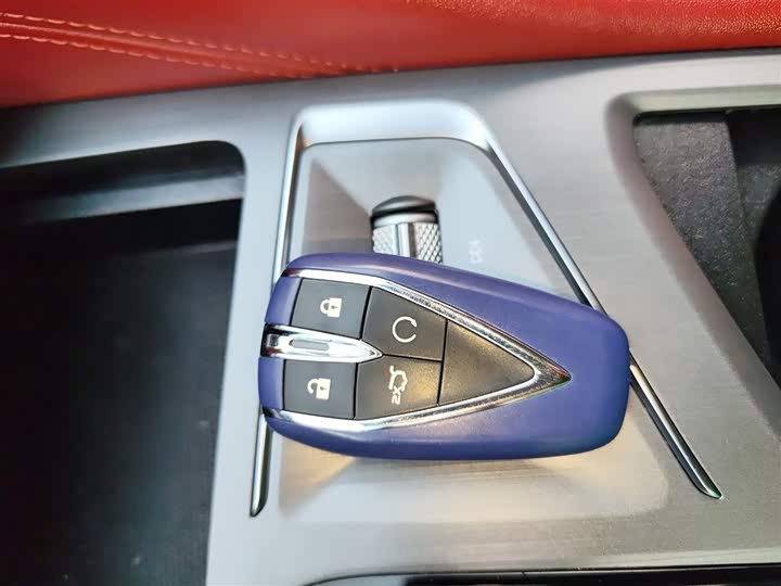 Фото 9 - Changan CS75 Plus