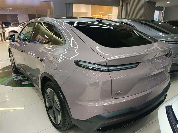 Фото 5 - Nio Onvo L60