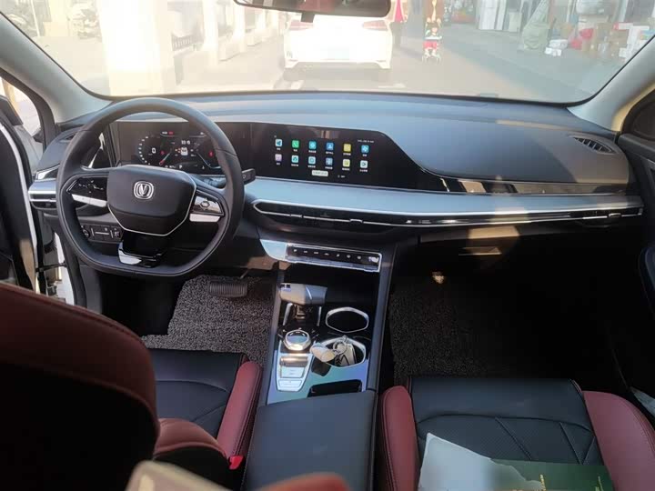 Фото 13 - Changan Eado Plus