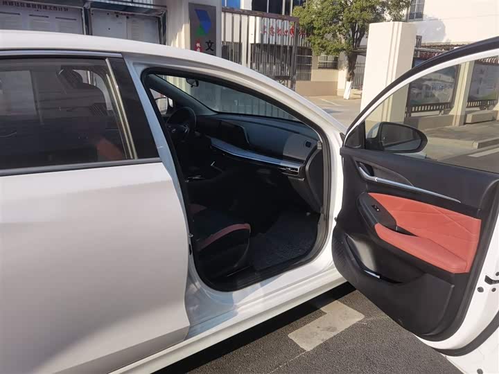 Фото 20 - Changan Eado Plus