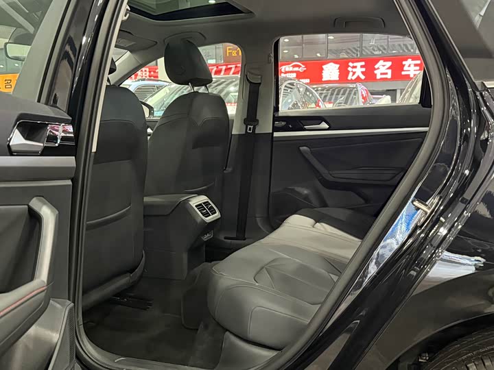 Фото 13 - Volkswagen Lavida