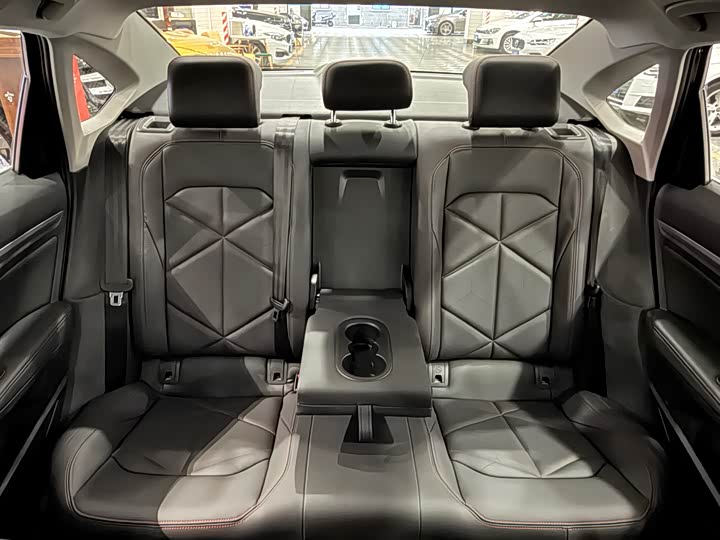 Фото 14 - Volkswagen Lavida