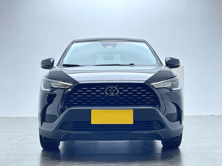 Фото 2 - Toyota Corolla Cross