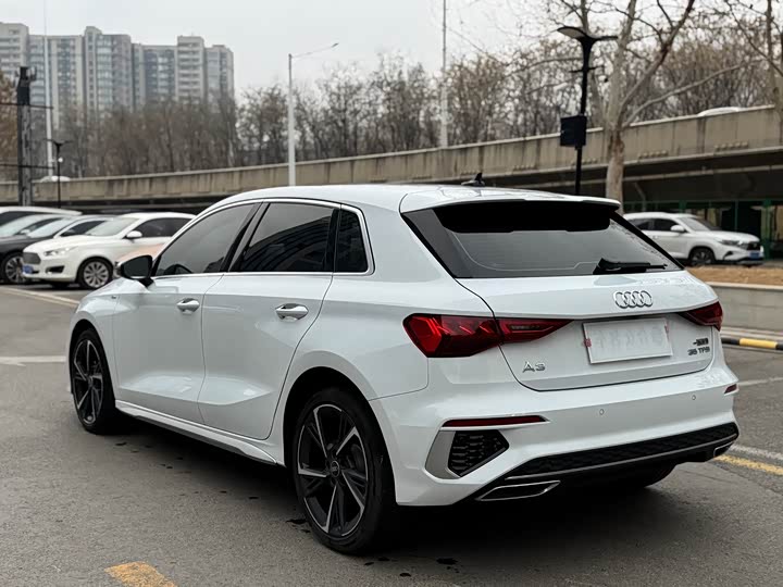 Фото 9 - Audi A3