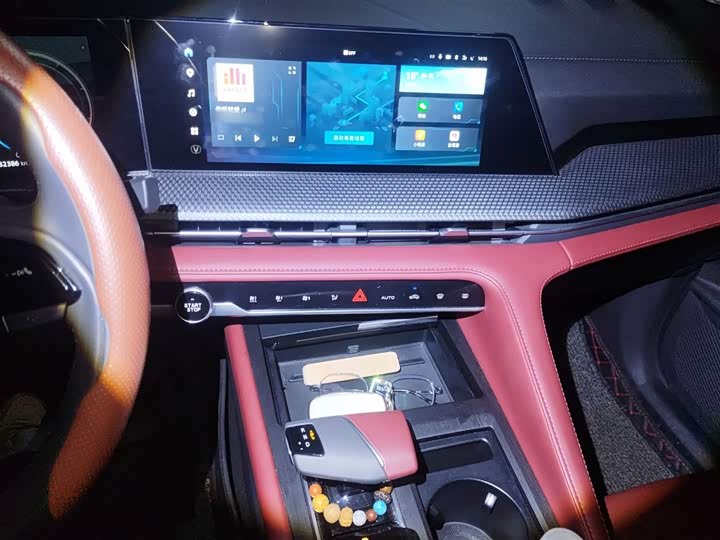 Фото 6 - Changan CS75 Plus