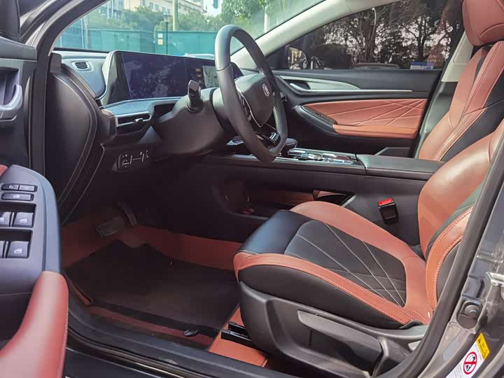 Фото 10 - Changan Eado Plus