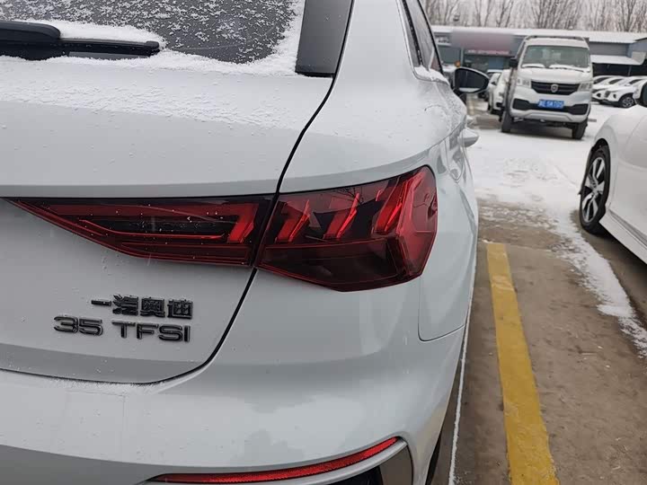 Фото 8 - Audi A3