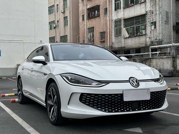 Фото 3 - Volkswagen Lamando L