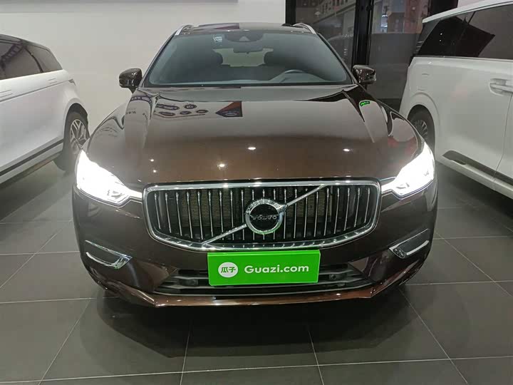 Фото 3 - Volvo XC60