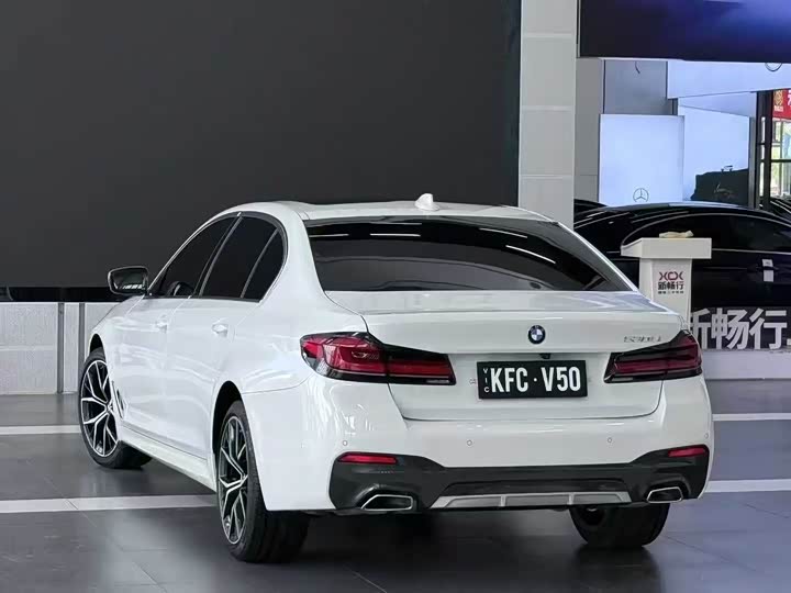 Фото 4 - BMW 5 Series