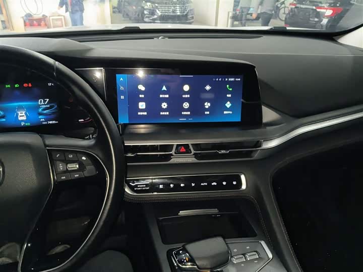 Фото 10 - Changan CS75 Plus