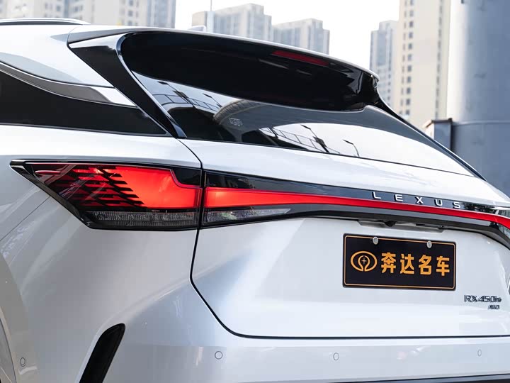 Фото 7 - Lexus RX Hybrid