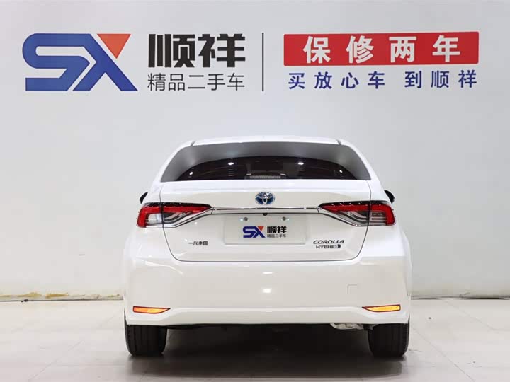 Фото 6 - Toyota Corolla