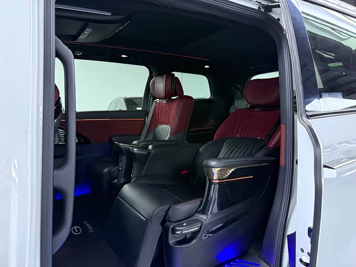 Фото 8 - GAC Trumpchi M8