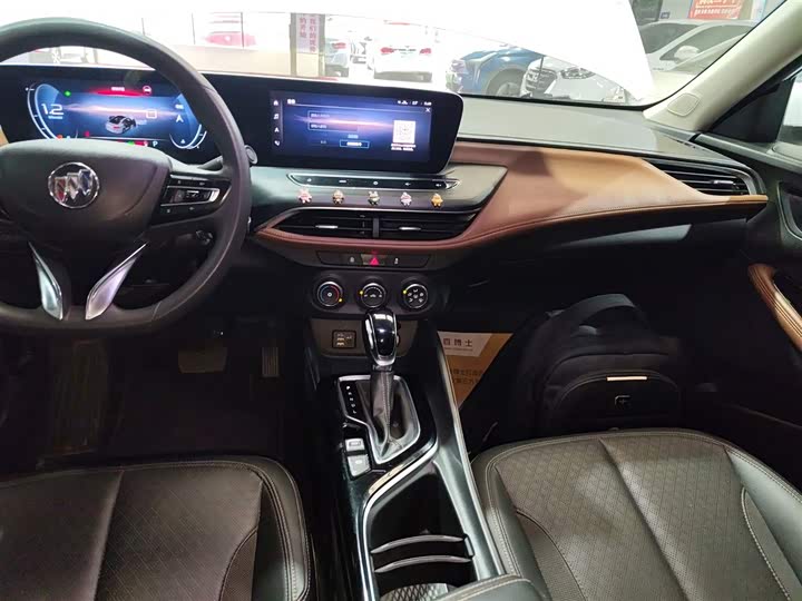 Фото 13 - Buick Verano