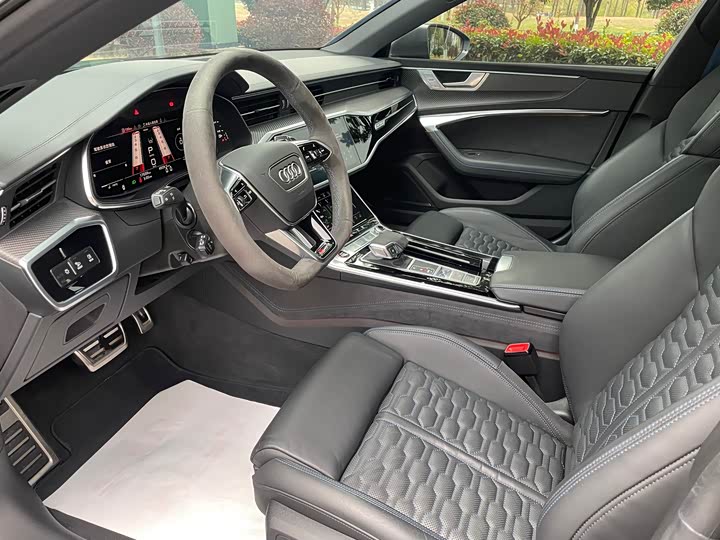 Фото 7 - Audi RS 7