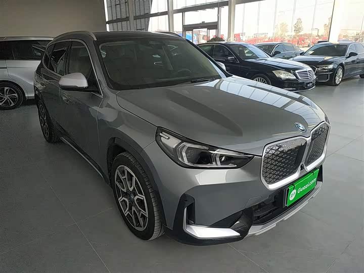 Фото 4 - BMW iX1